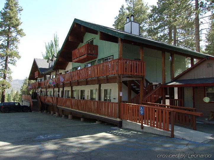 Honey Bear Lodge & Cabins Big Bear Lake Exterior photo