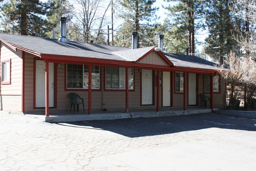 Honey Bear Lodge & Cabins Big Bear Lake Exterior photo