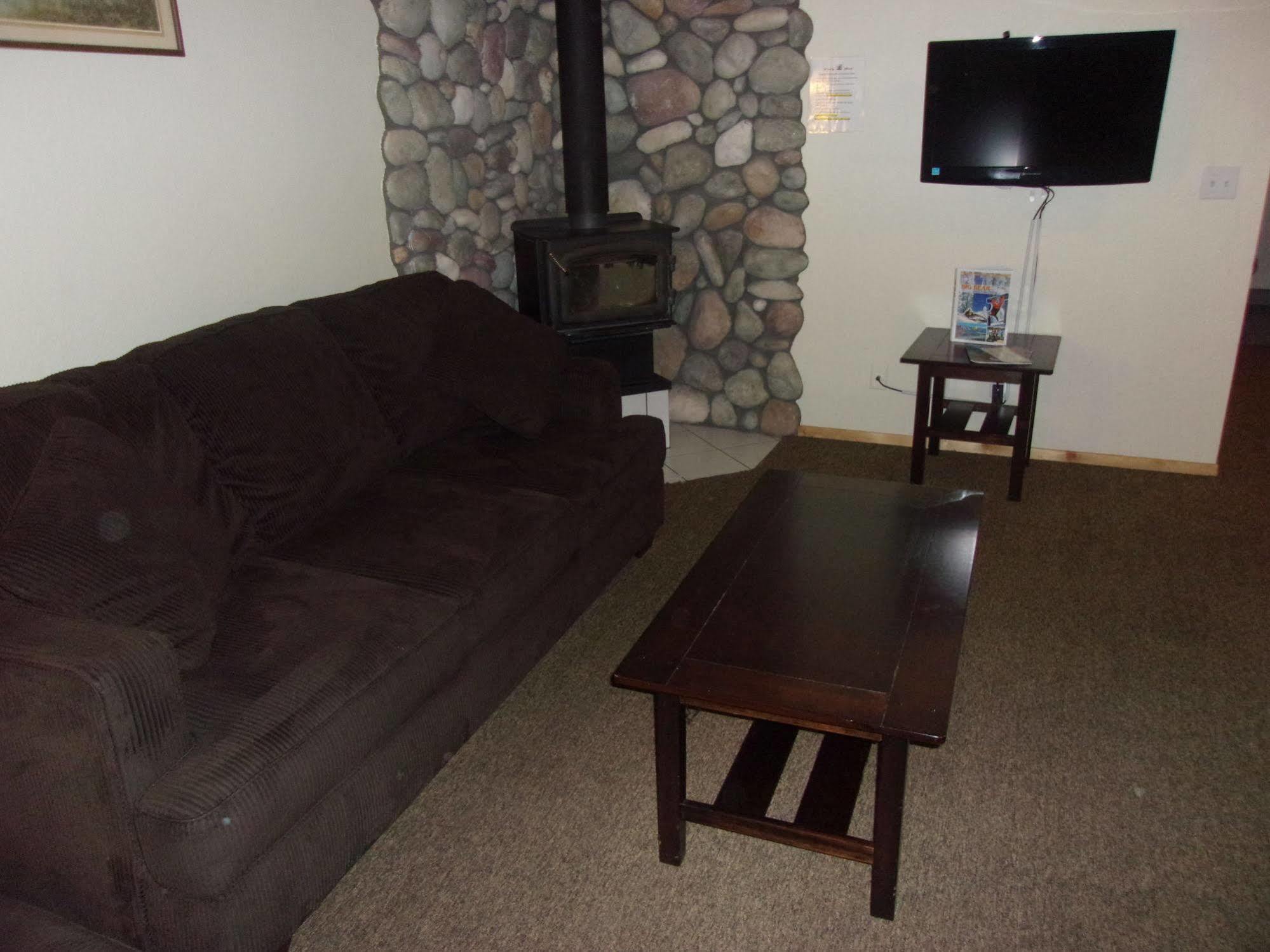 Honey Bear Lodge & Cabins Big Bear Lake Exterior photo