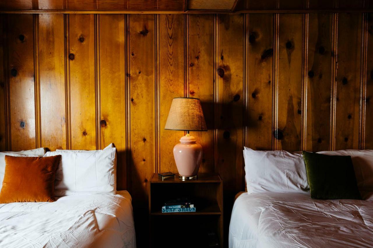 Honey Bear Lodge & Cabins Big Bear Lake Room photo